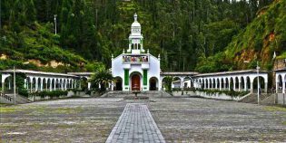 Santuario de la Virgen de Guayco. Magdalena. Bolivar, Andes, Ecuador