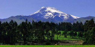 Volcán Cayambe. Pichincha. Andes. Ecuador