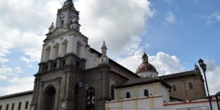 Church, Cotacachi, Imbabura. Andes. Ecuador